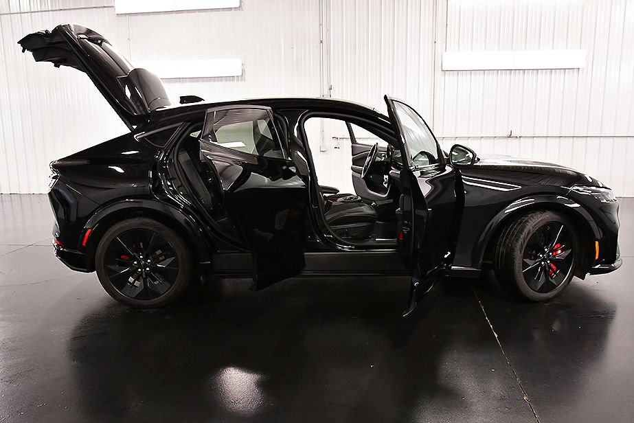 Used 2025 Ford Mustang Mach-E GT w/ Interior Protection Package AWD/4WD image 30