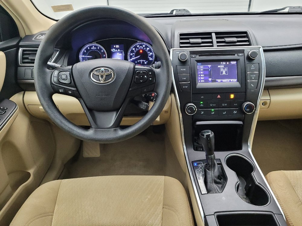 Used 2017 Toyota Camry LE image 22
