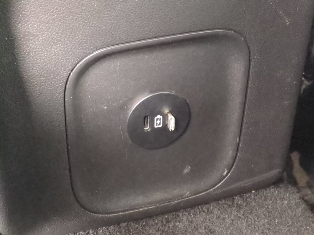 Used 2025 Ford Escape Active FWD image 16
