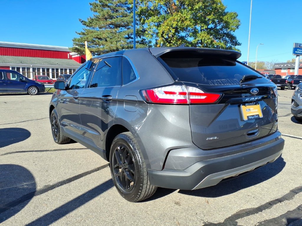 Certified 2024 Ford Edge SEL w/ Convenience Package AWD/4WD image 8