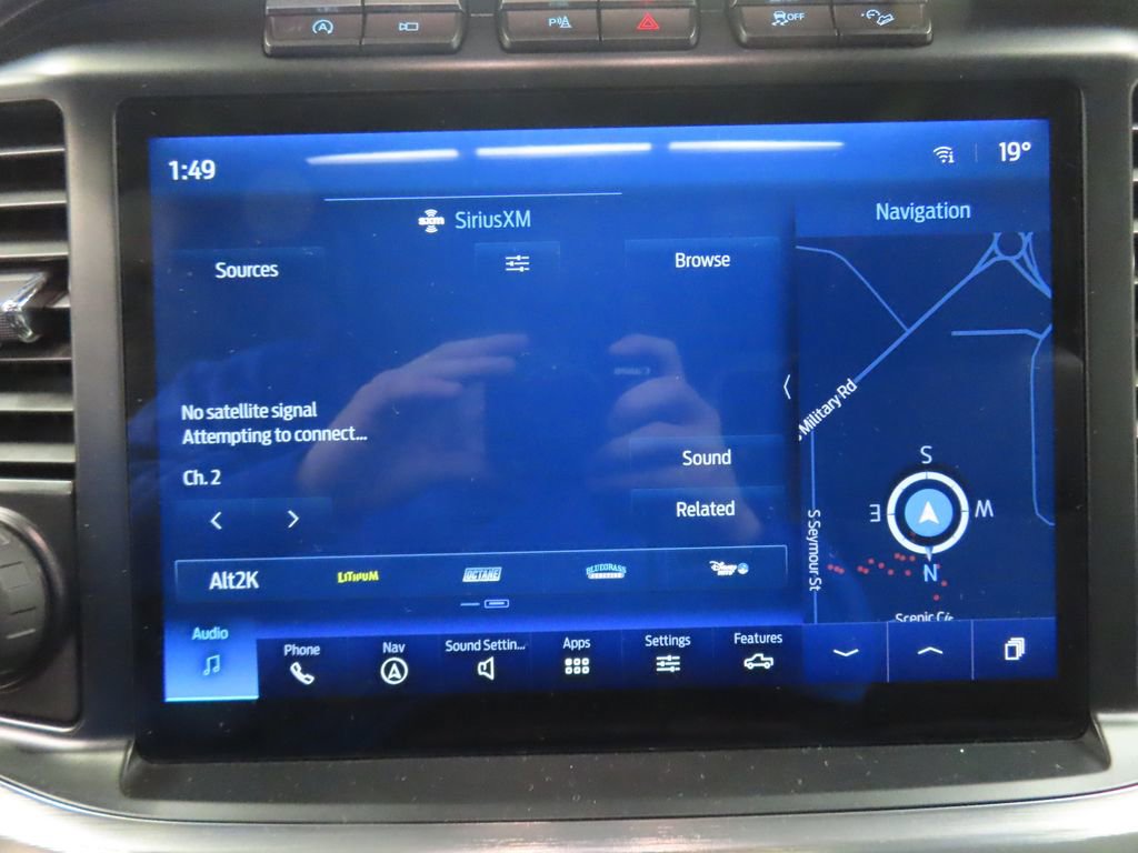 Used 2023 Ford F150 Lariat w/ Equipment Group 502A High image 23