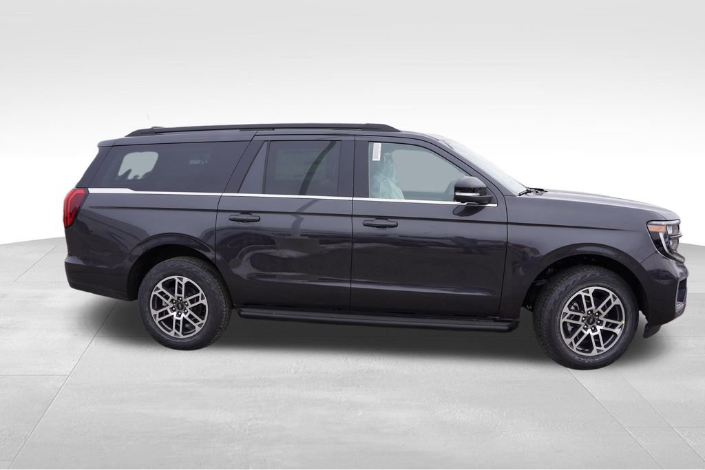 New 2026 Ford Expedition Max Active AWD/4WD image 2
