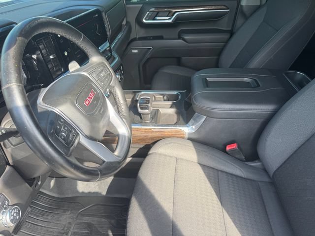 Used 2022 GMC Sierra 1500 Elevation w/ Preferred Package RWD image 9