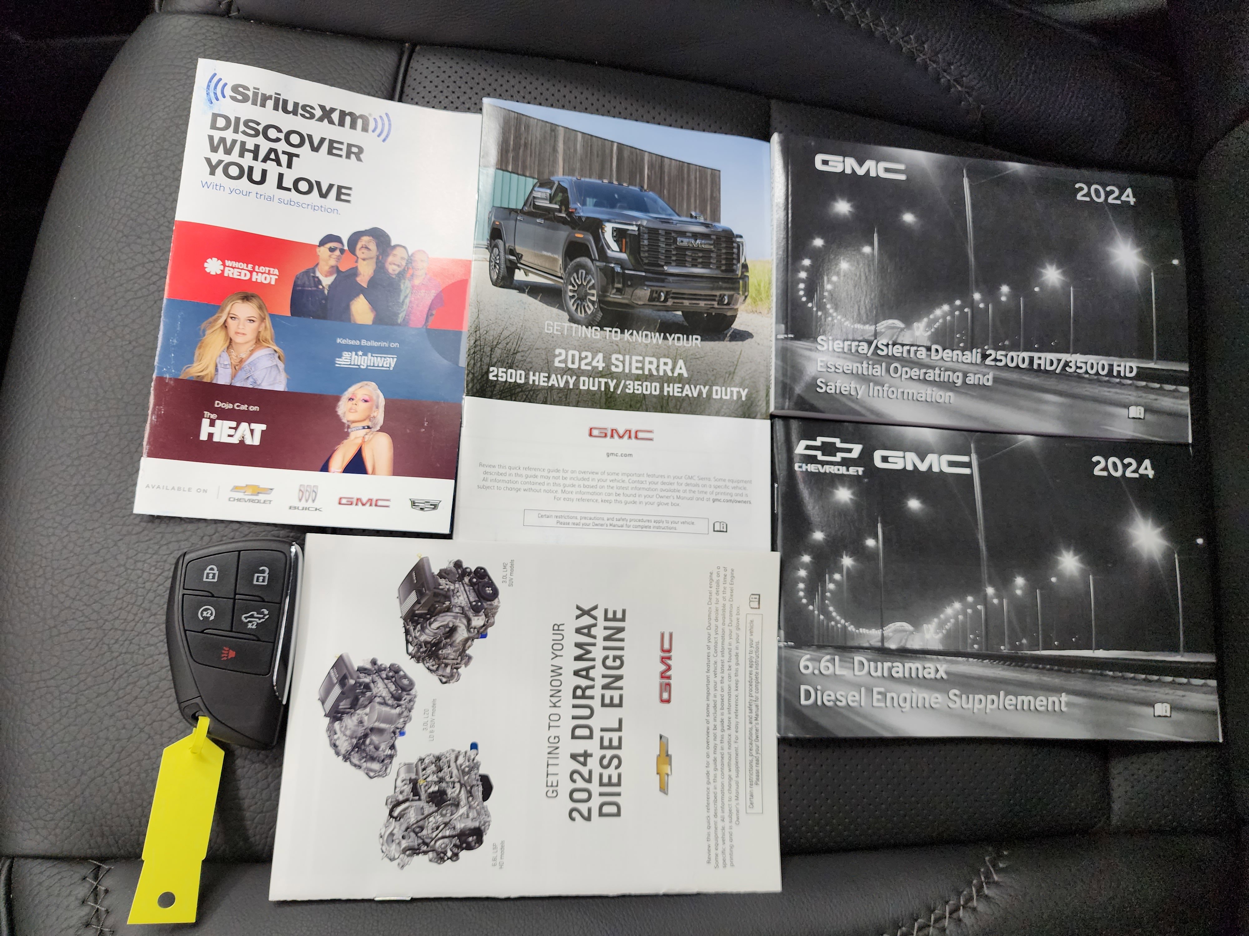 Used 2024 GMC Sierra 2500 Denali w/ Denali Reserve Package image 54