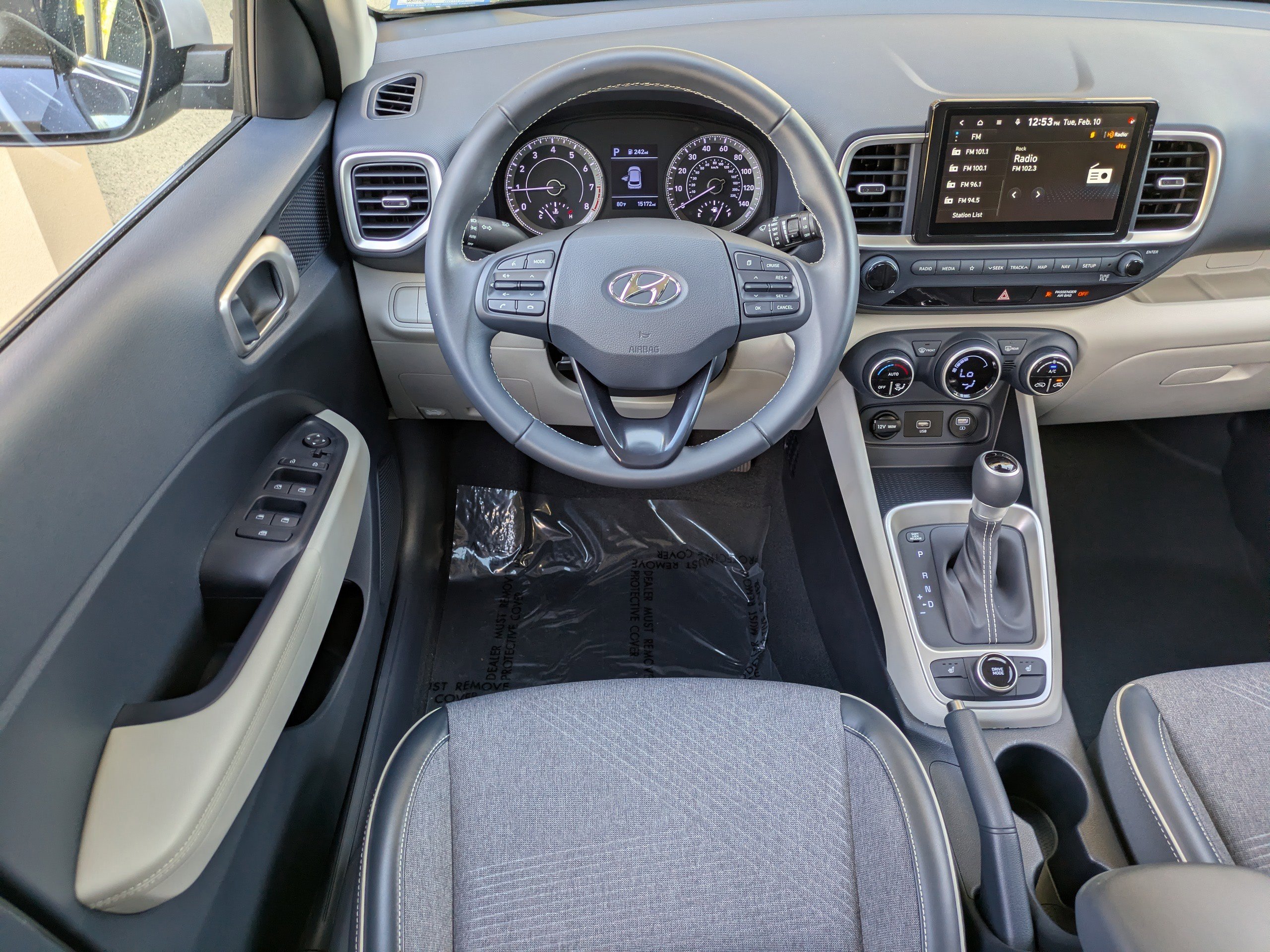 Used 2021 Hyundai Venue w/ Cargo Package image 11