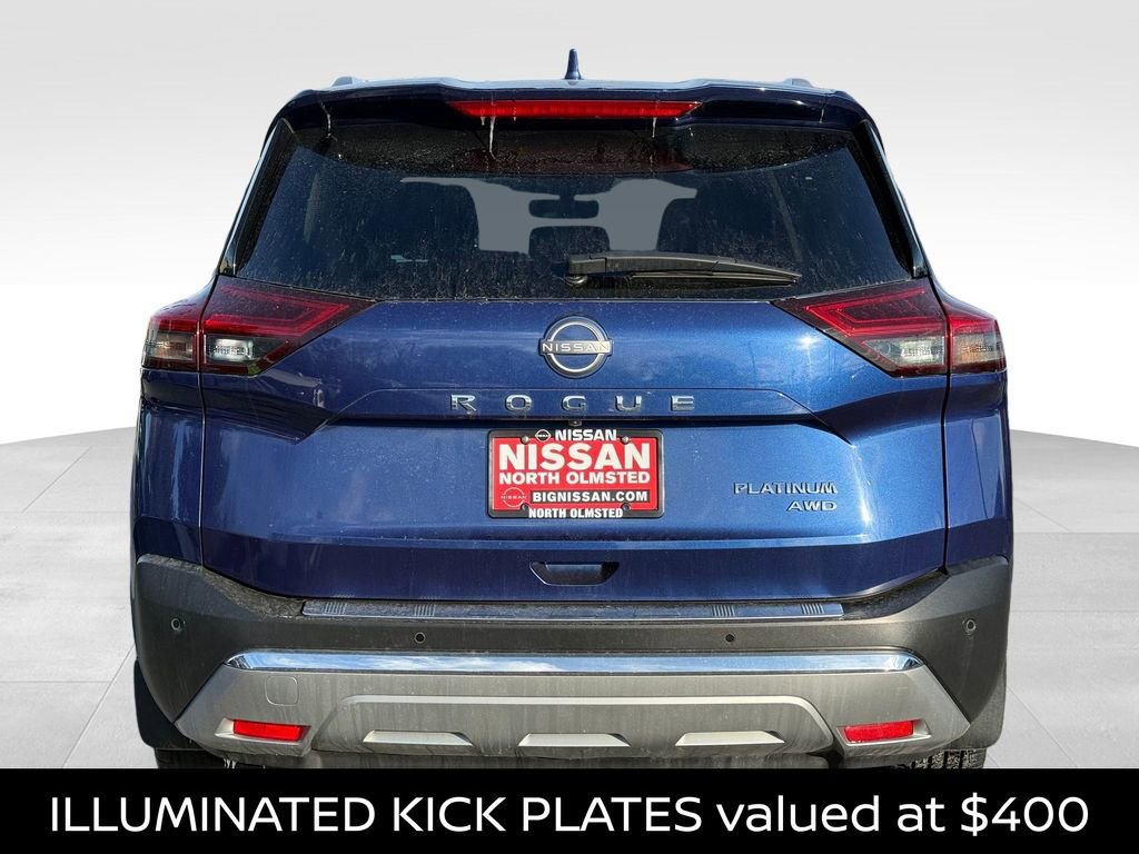 Certified 2022 Nissan Rogue Platinum w/ Head-Up Display Package AWD/4WD image 9