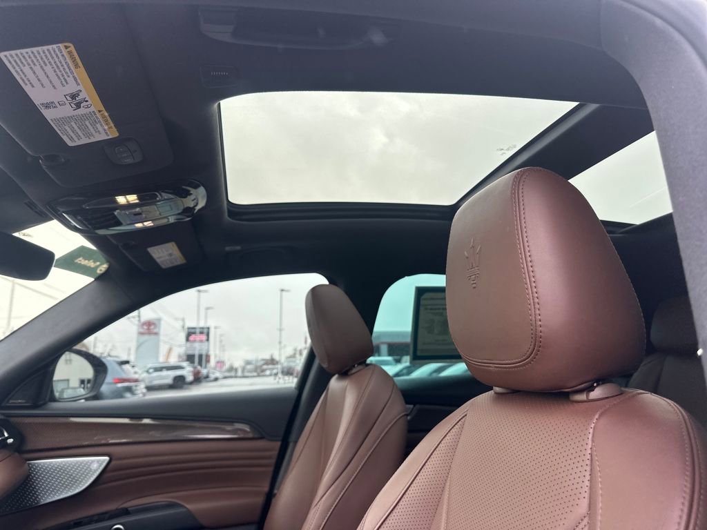 Used 2023 Maserati Grecale GT image 27