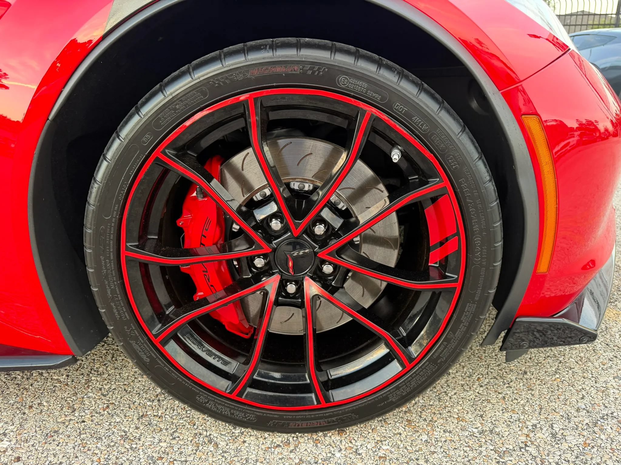 Used 2019 Chevrolet Corvette Grand Sport RWD image 14