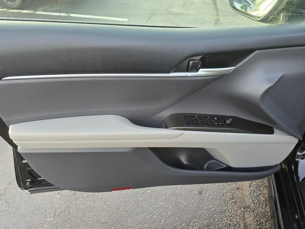 Certified 2024 Toyota Camry SE w/ Cold Weather Package AWD/4WD image 14