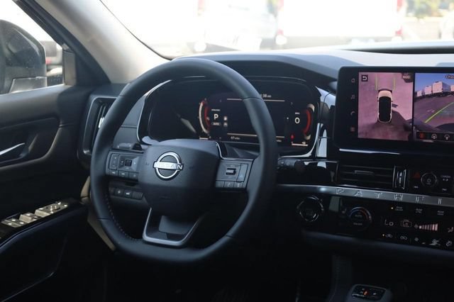 New 2026 Nissan Pathfinder SL AWD/4WD image 25
