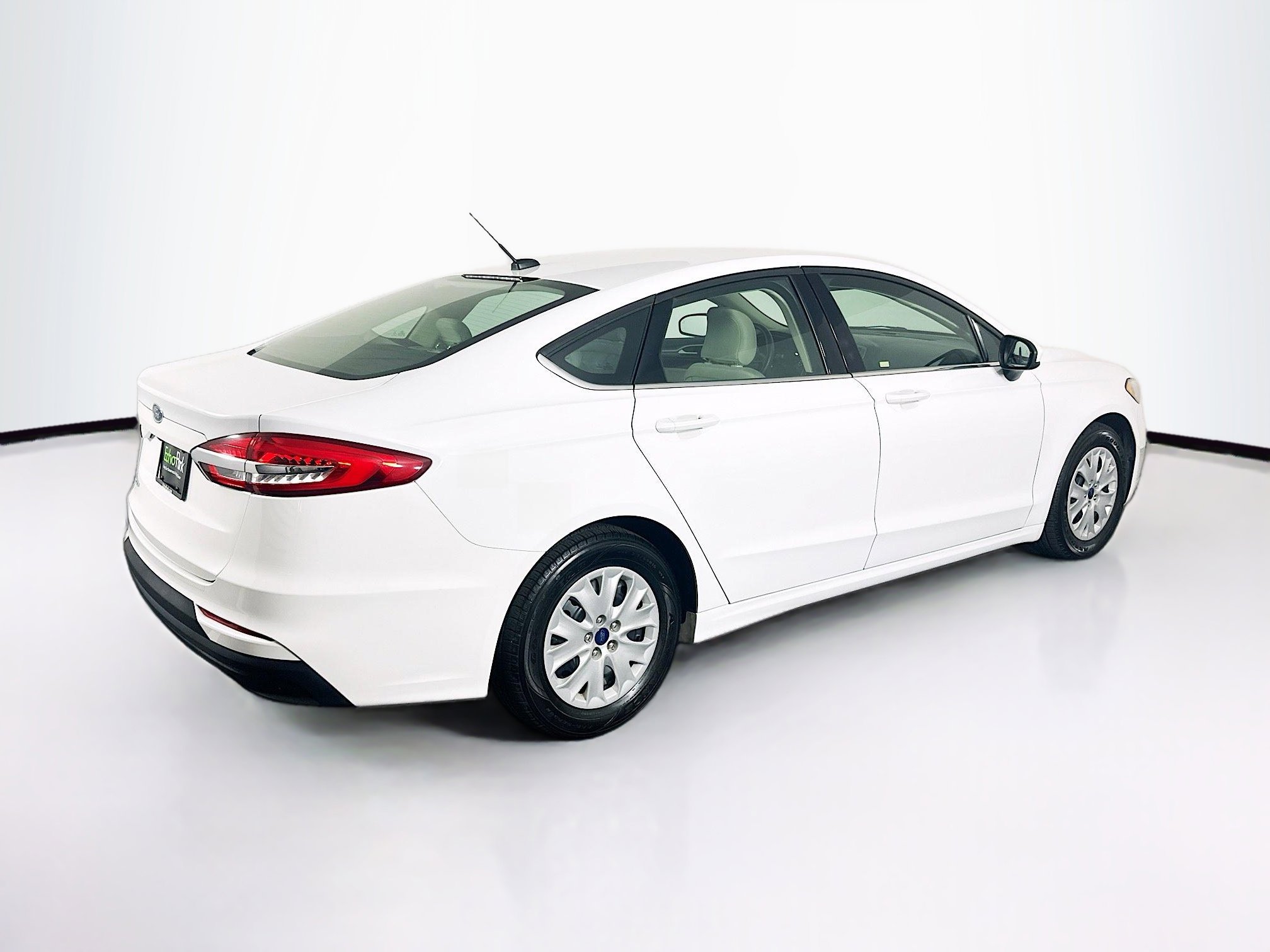 Used 2019 Ford Fusion S image 9