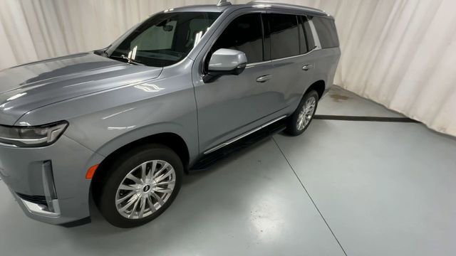 Used 2023 Cadillac Escalade Premium Luxury image 4