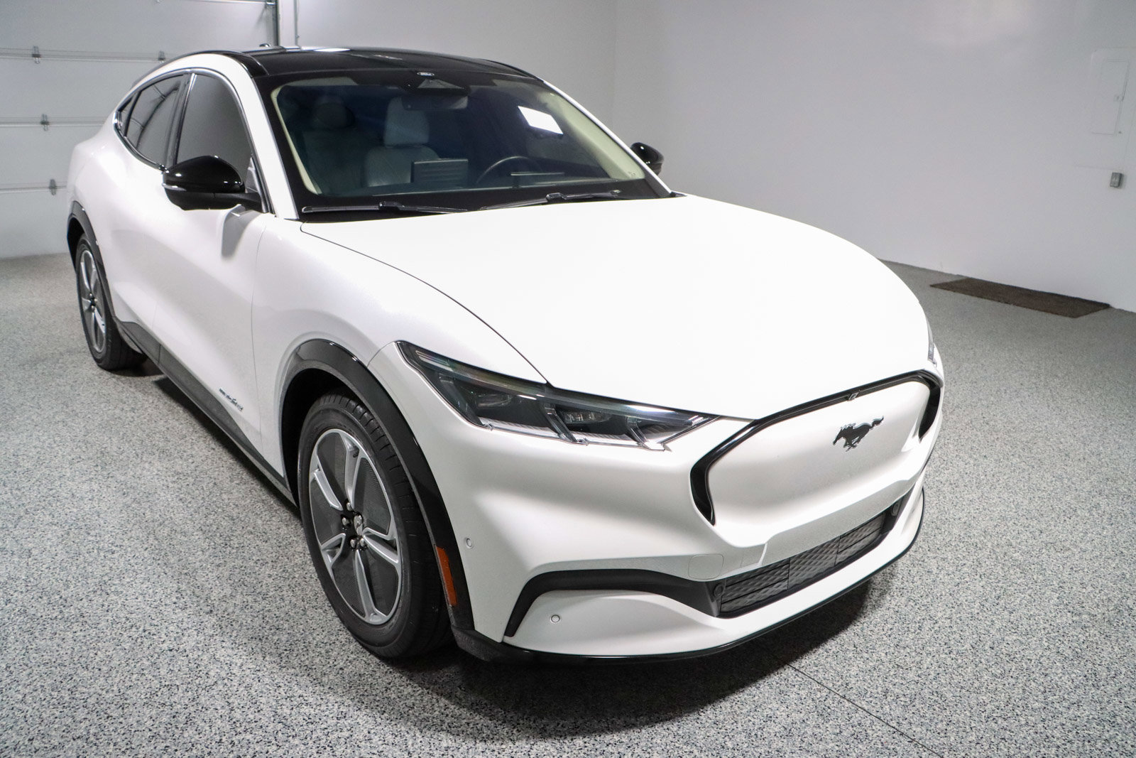 Used 2023 Ford Mustang Mach-E Premium image 5