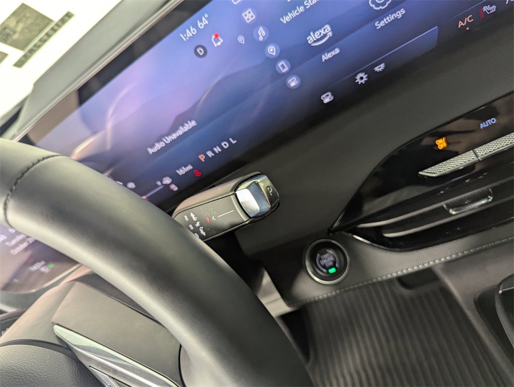 Used 2025 Buick Enclave Sport Touring w/ LPO, All-Weather Package image 23