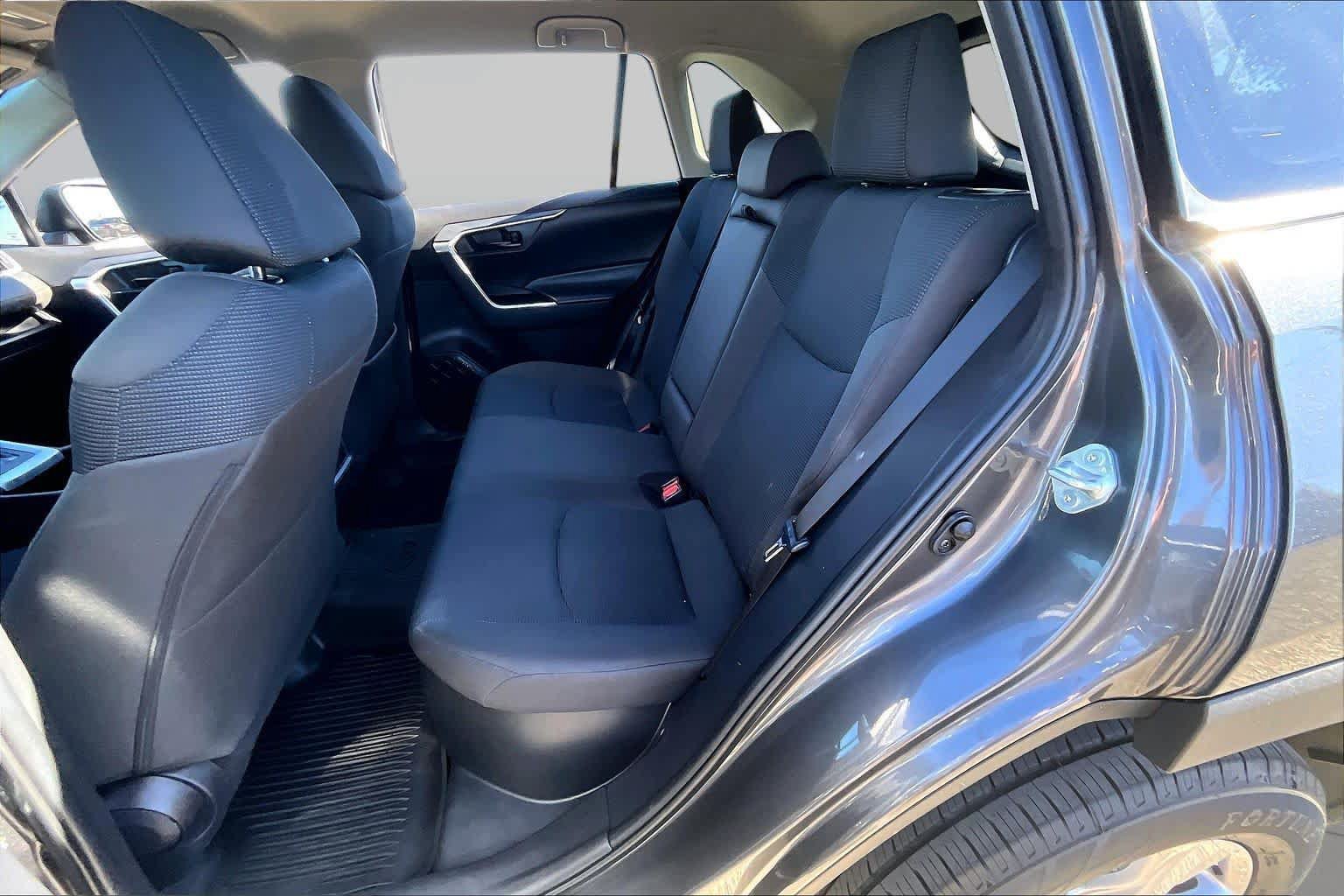 Certified 2024 Toyota RAV4 LE AWD/4WD image 20