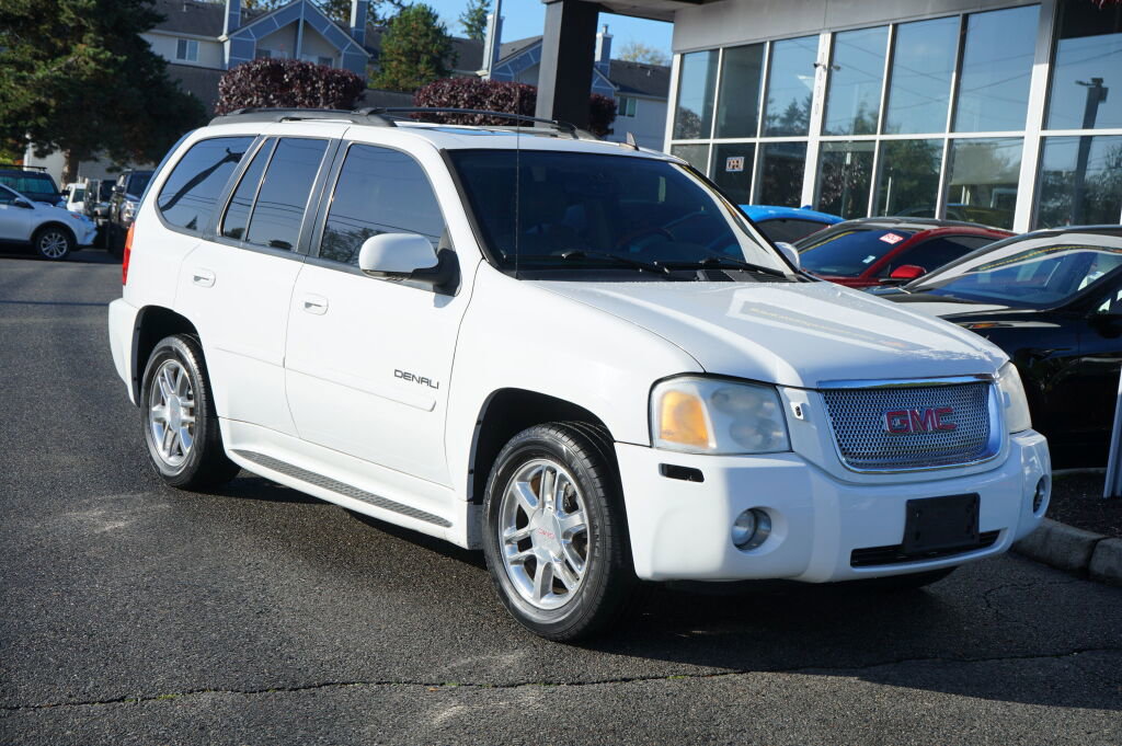 Used 2006 GMC Envoy Denali image 7
