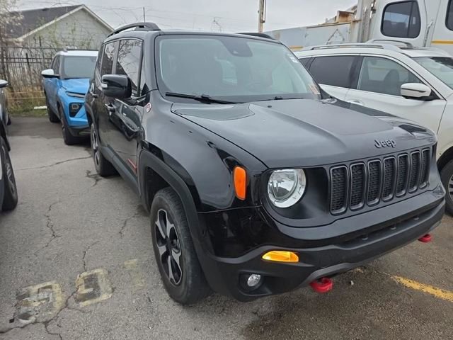 Used 2022 Jeep Renegade Trailhawk image 2