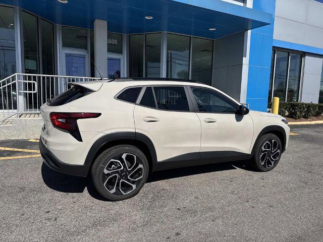 New 2026 Chevrolet Trax RS w/ Sunroof Package image 7