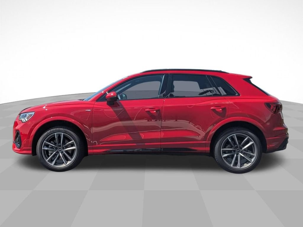 Used 2025 Audi Q3 2.0T Premium w/ Convenience Package AWD/4WD image 6