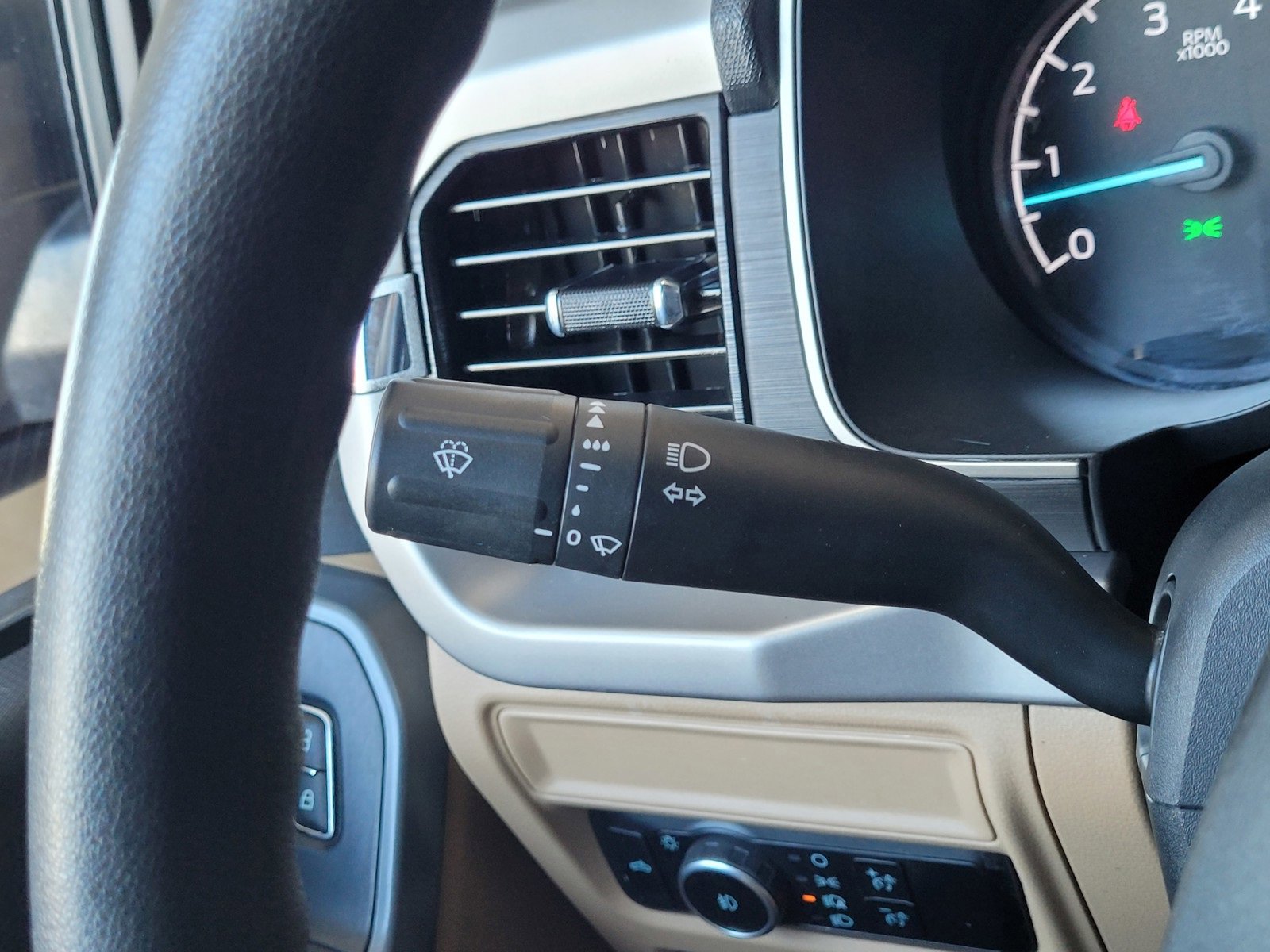 Used 2023 Ford F150 XLT image 20