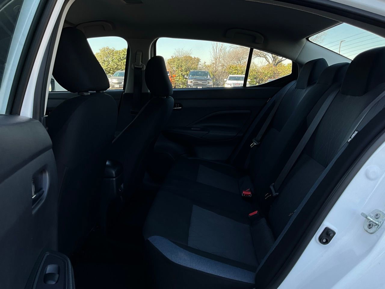 Used 2025 Nissan Versa SV image 11