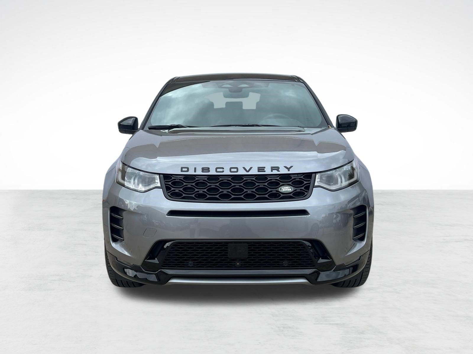 Used 2025 Land Rover Discovery Sport Dynamic SE AWD/4WD image 6