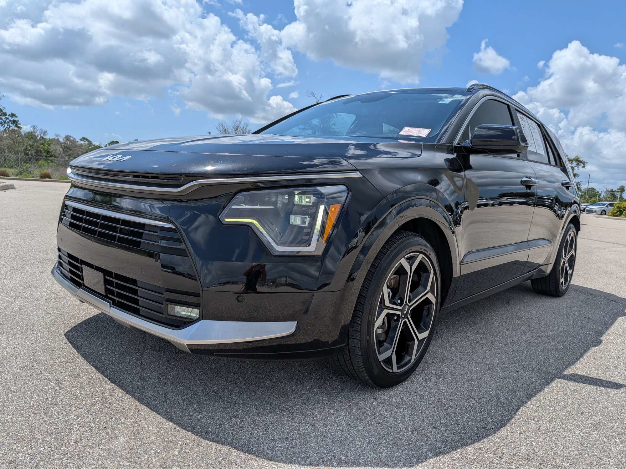 Certified 2024 Kia Niro SX Touring FWD image 9