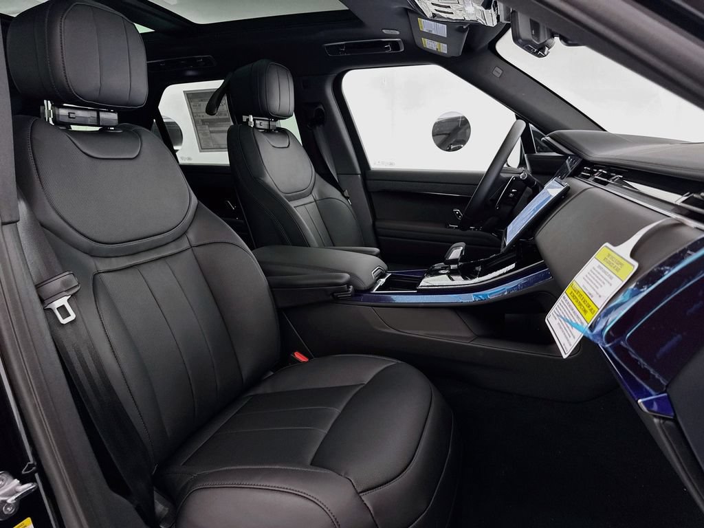 New 2027 Land Rover Range Rover Sport Dynamic SE AWD/4WD image 30