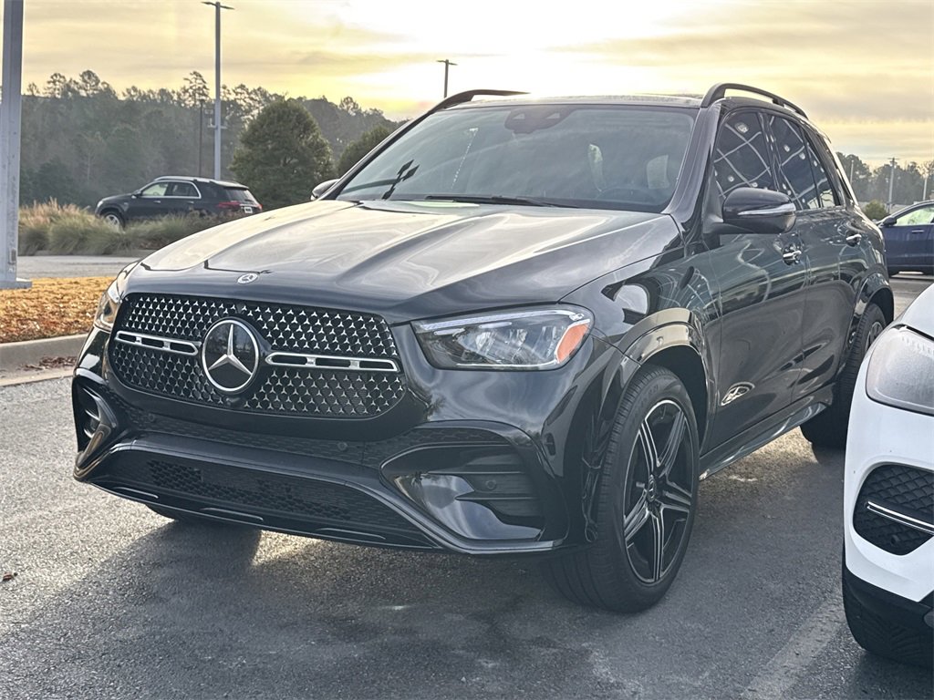 Used 2025 Mercedes-Benz GLE 350 4MATIC image 3