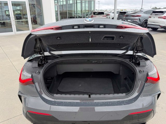 Used 2021 BMW M440i Convertible w/ Executive Package RWD image 28