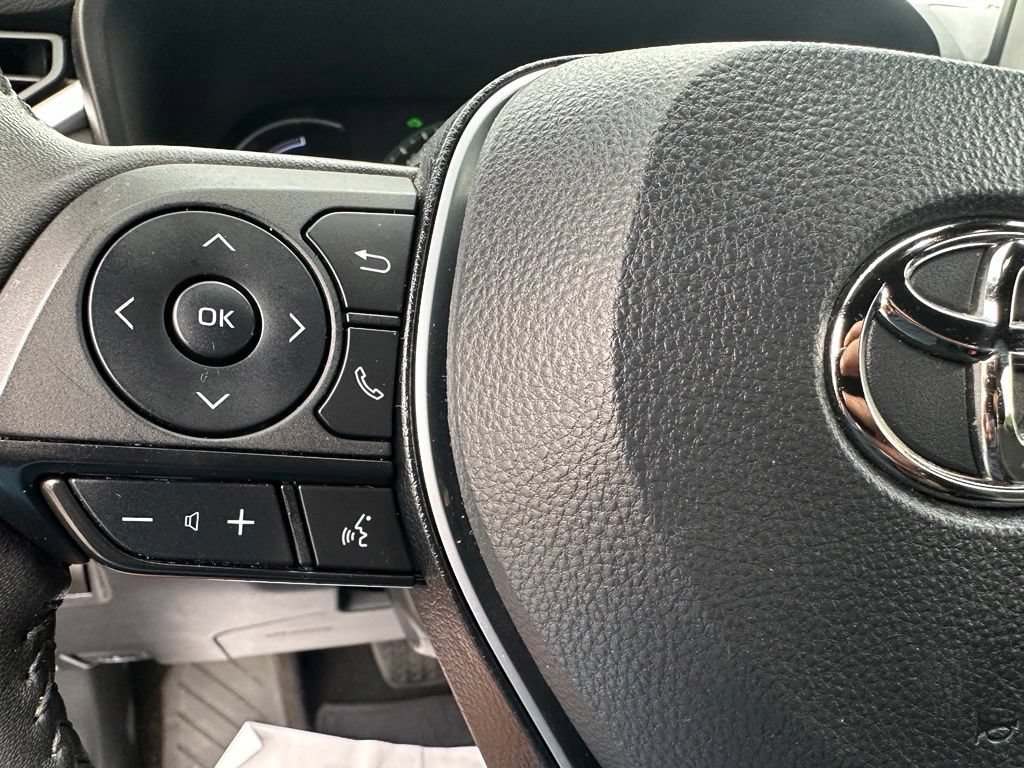 Used 2023 Toyota RAV4 SE AWD/4WD image 14