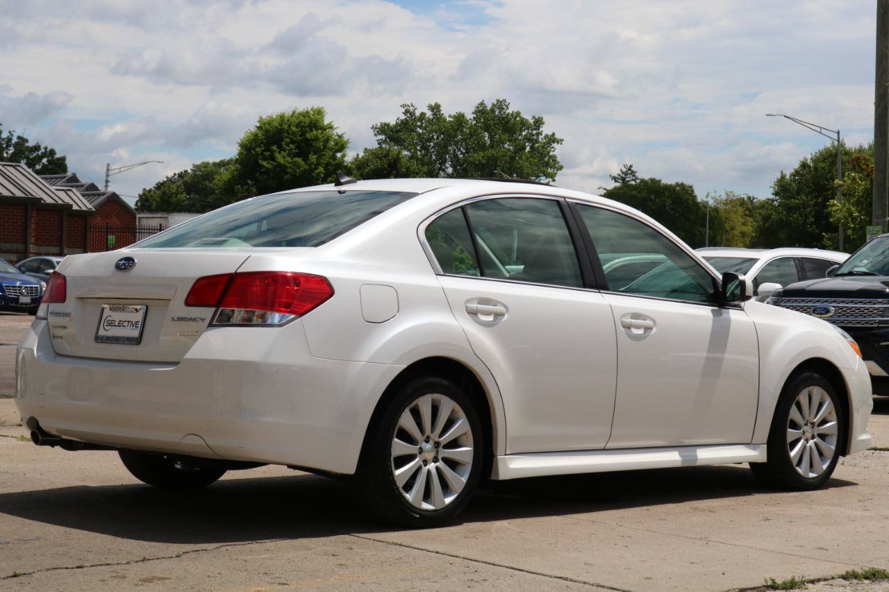 Used 2011 Subaru Legacy 2.5i Limited AWD/4WD image 7