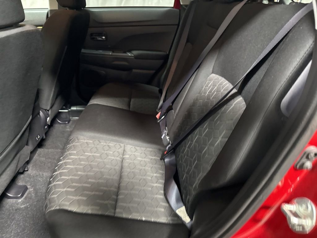 Used 2024 Mitsubishi Outlander Sport LE image 17