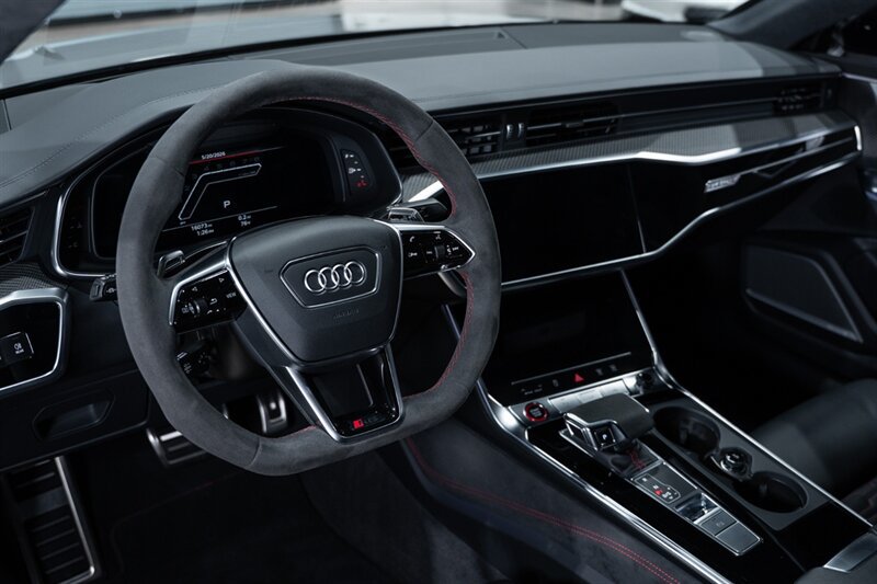 Used 2023 Audi RS 7 Sportback AWD/4WD image 52