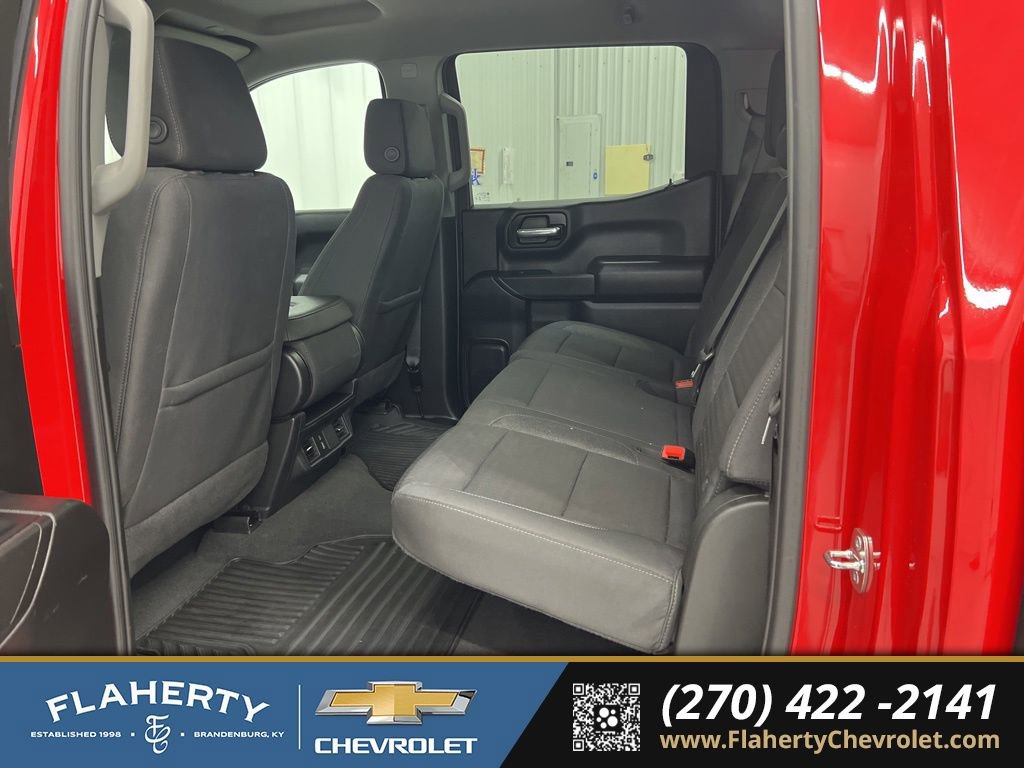 Used 2024 Chevrolet Silverado 1500 Custom w/ Turbomax Blackout Package image 11