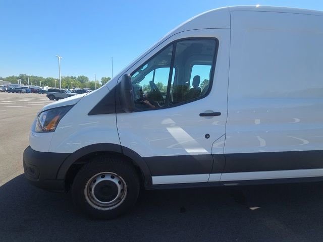 Used 2022 Ford Transit 250 Medium Roof RWD image 16