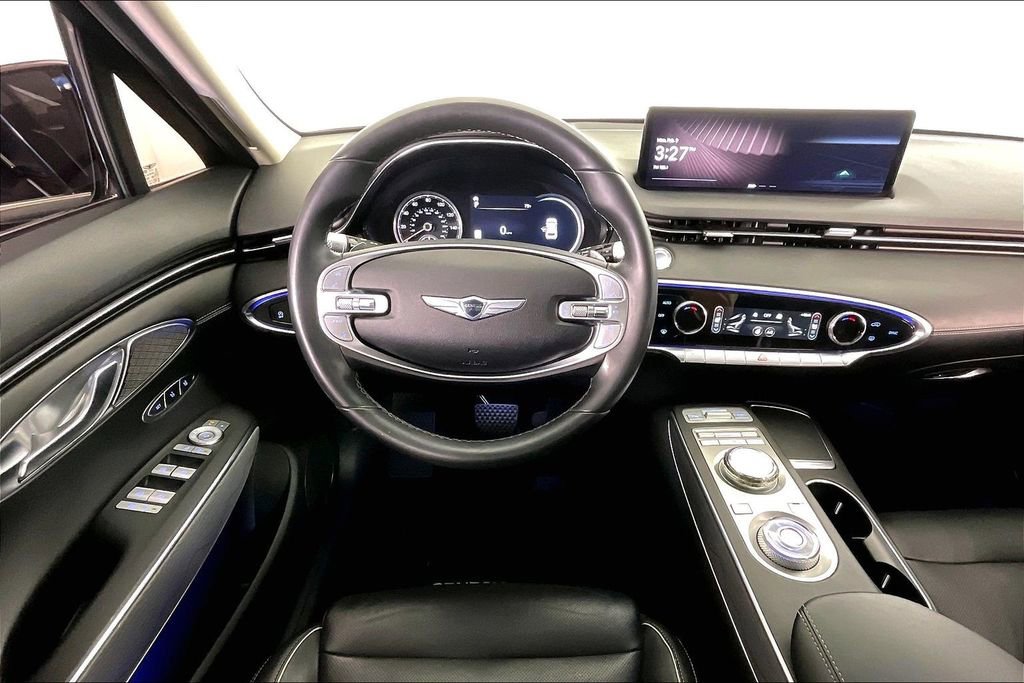 Used 2022 Genesis GV70 2.5T w/ Advanced Package image 7