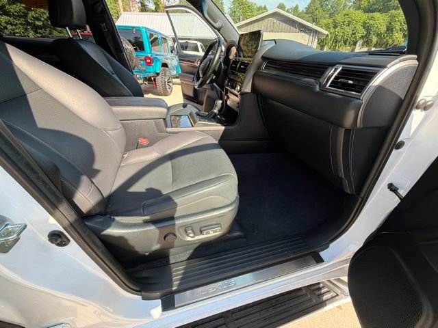 Used 2022 Lexus GX 460 Premium w/ Premium Package AWD/4WD image 58