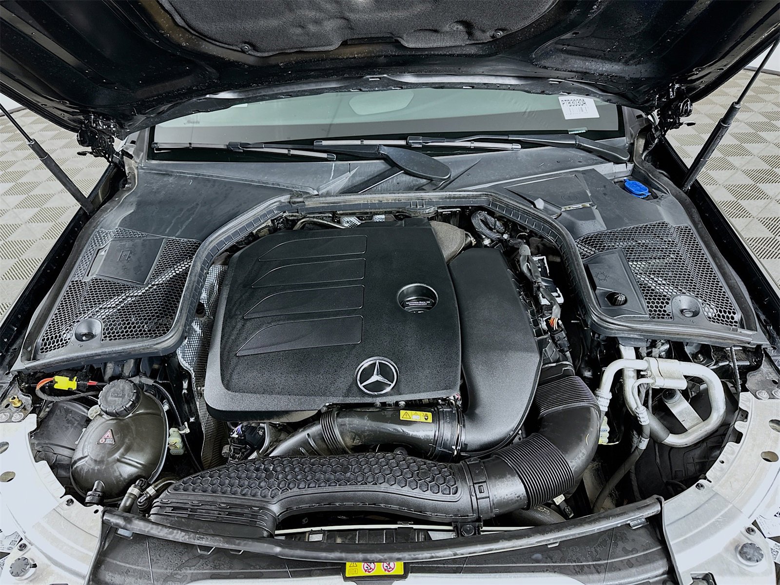 Used 2020 Mercedes-Benz C 300 4MATIC Sedan image 31