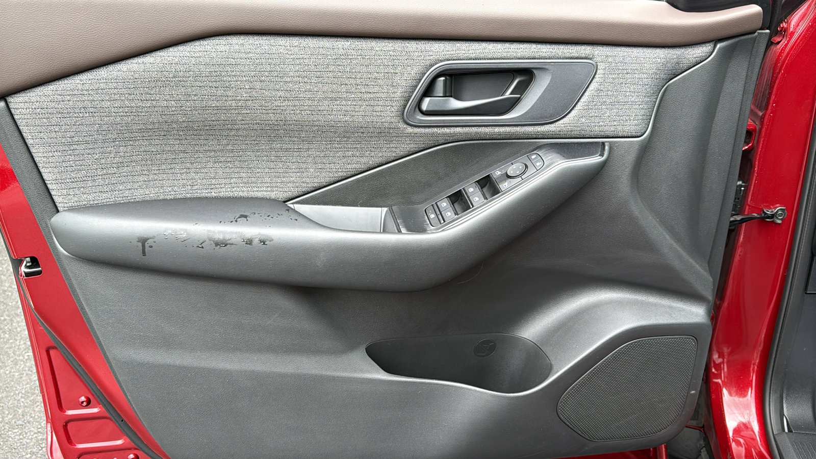 Certified 2023 Nissan Rogue S AWD/4WD image 6