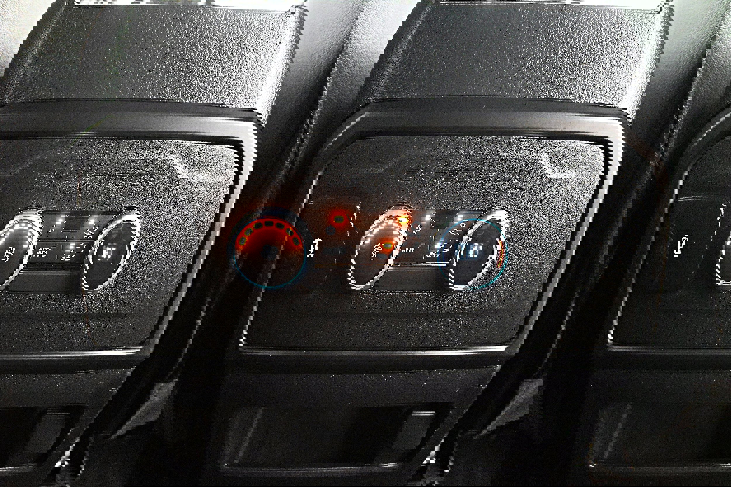 Used 2021 Ford Expedition XLT image 27