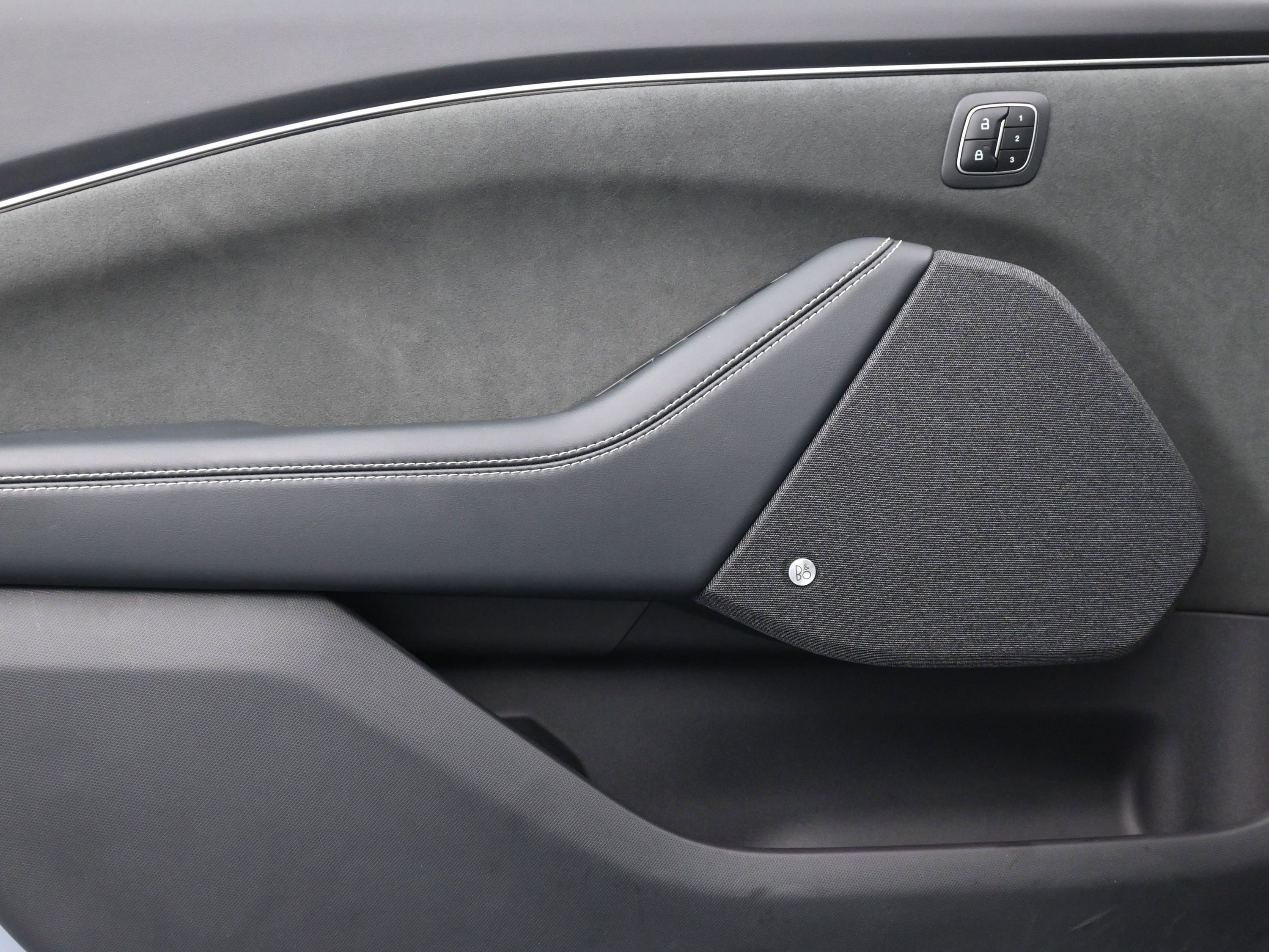 Used 2025 Ford Mustang Mach-E GT image 26