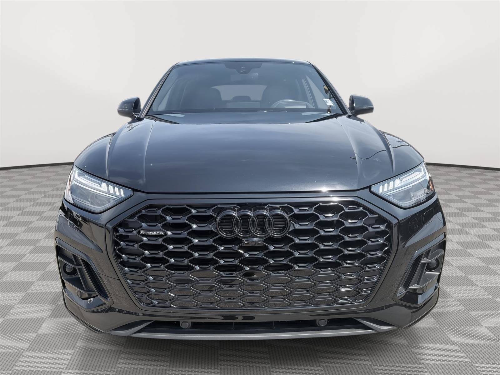 Certified 2022 Audi Q5 2.0T Prestige AWD/4WD image 8