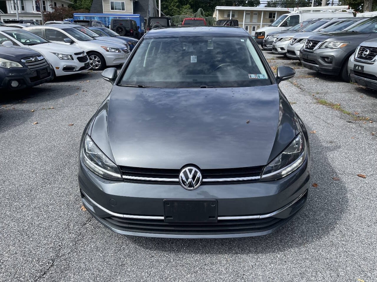 Used 2018 Volkswagen Golf S FWD image 3