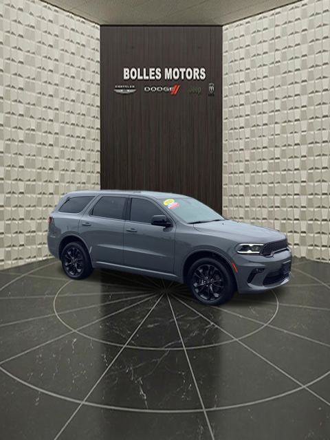 Certified 2022 Dodge Durango SXT w/ Blacktop Package AWD/4WD image 2