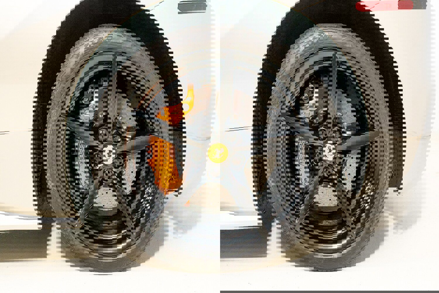 Used 2018 Ferrari 488 Spider image 23