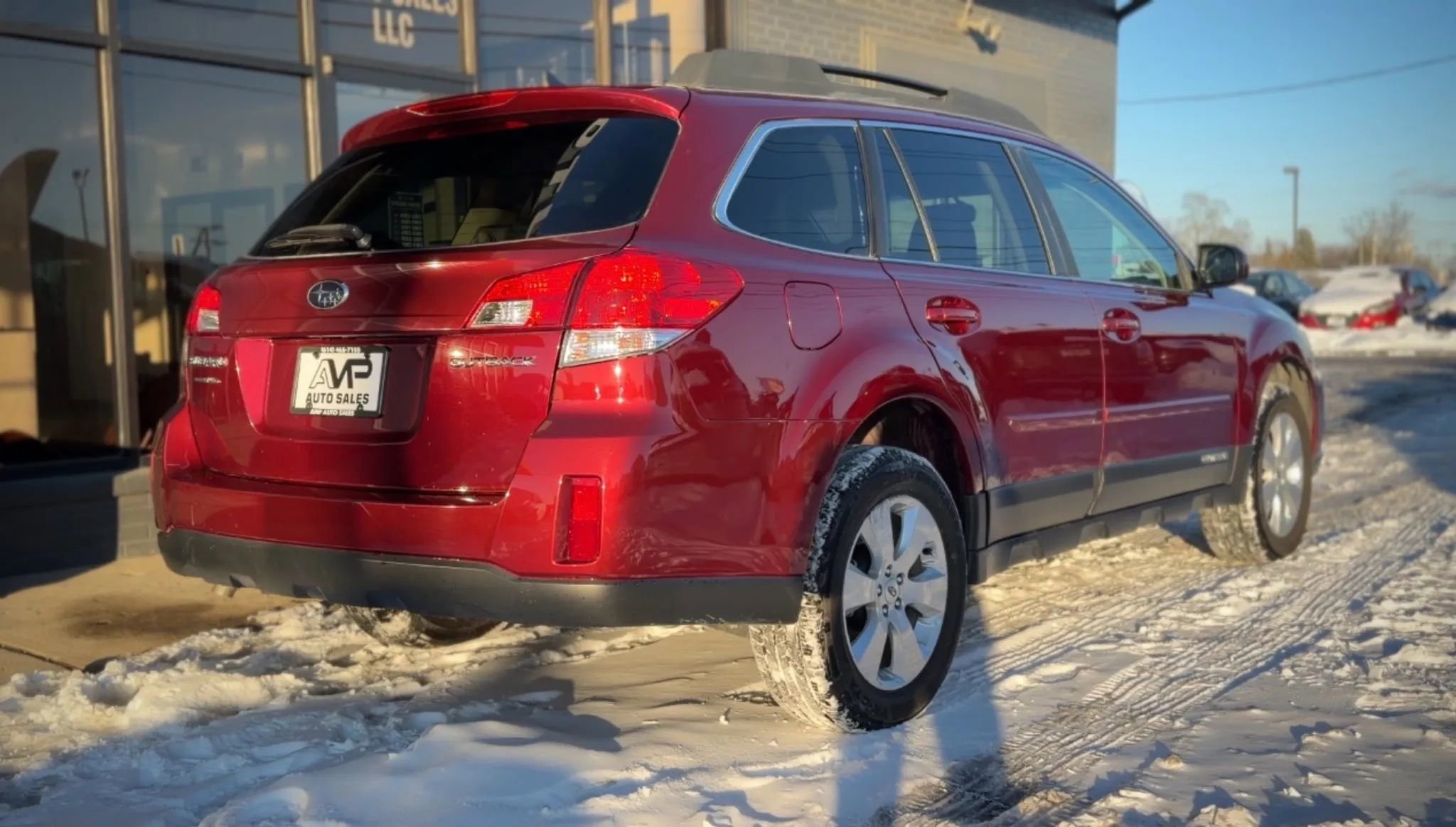 Used 2012 Subaru Outback 2.5i Limited image 2