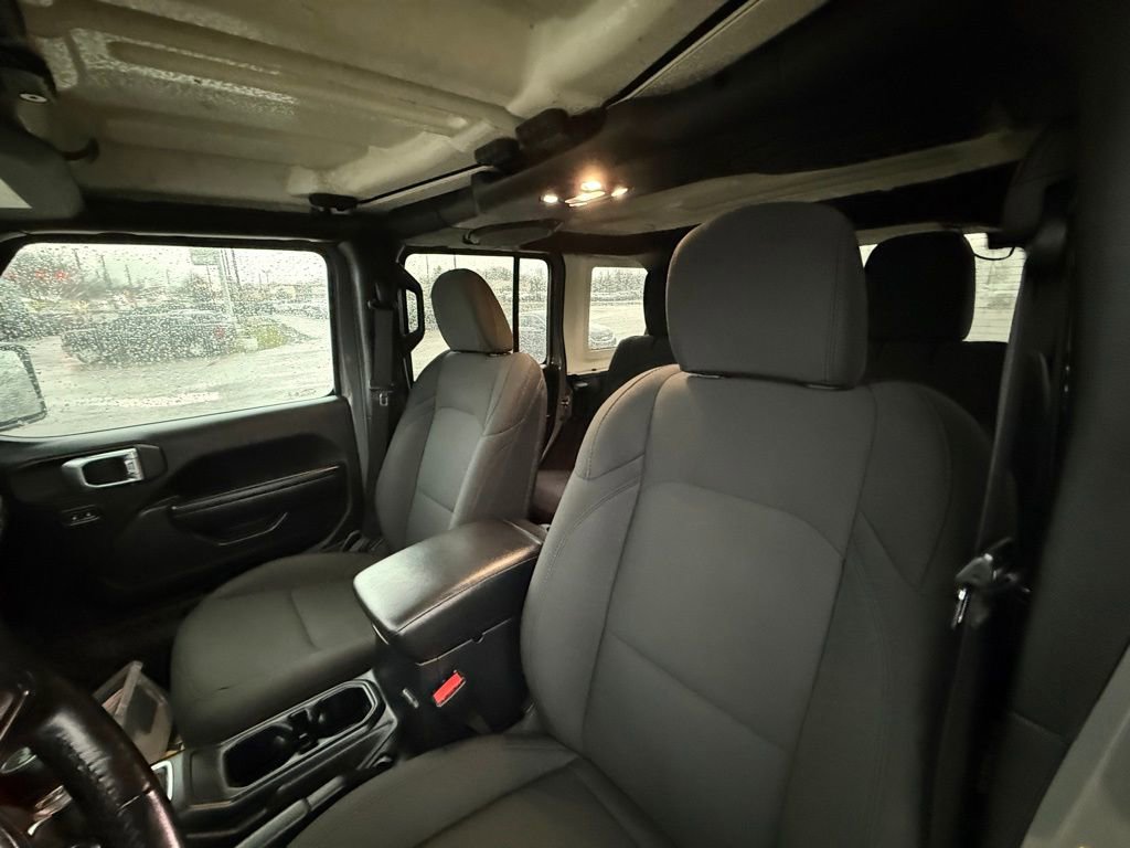 Used 2021 Jeep Wrangler Unlimited Sport image 12