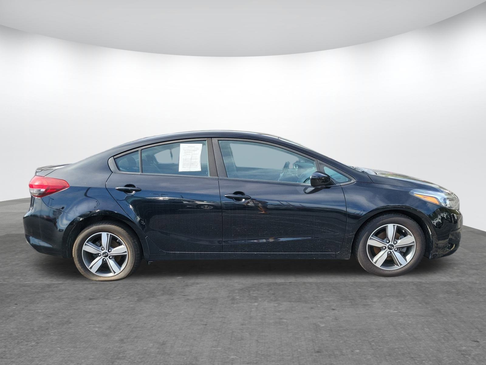 Used 2018 Kia Forte S image 20