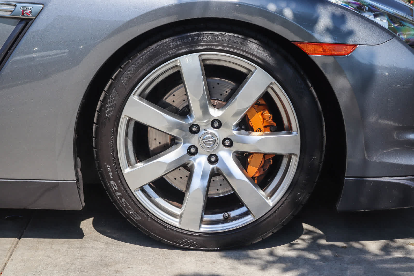 Used 2009 Nissan GT-R Premium AWD/4WD image 9